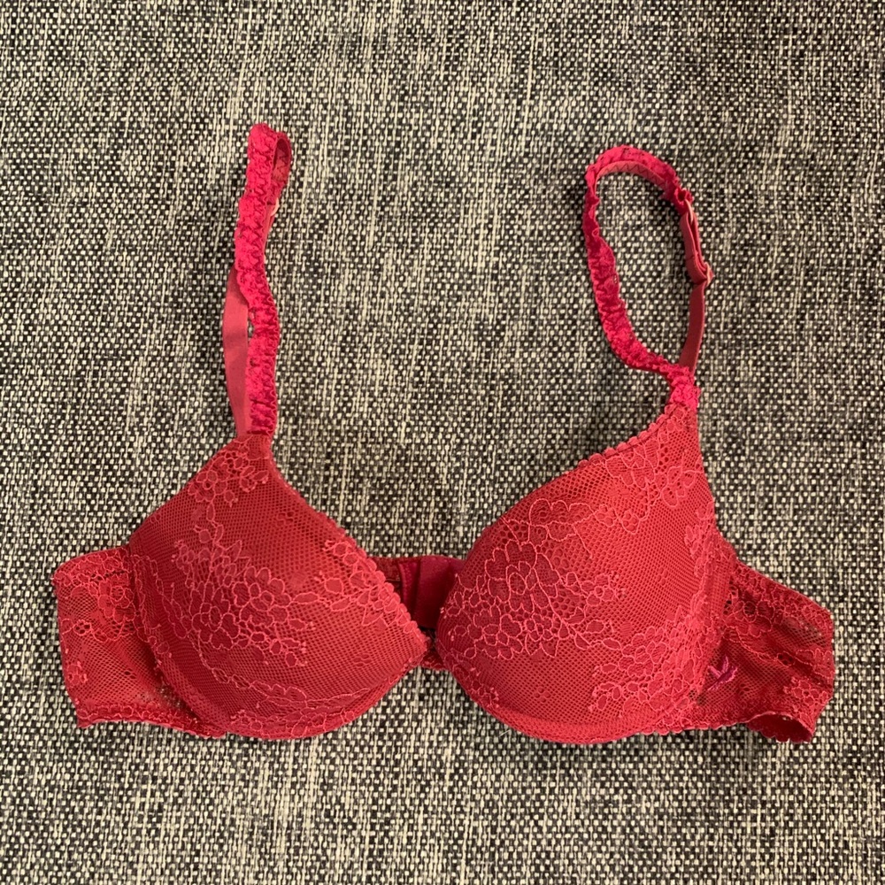 Fuchsia Pink Lace Lightly-lined Wired Bra